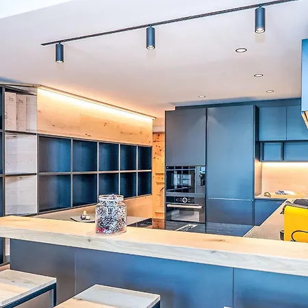 Apartamento Chesa Zentrum 10b By Interhome São Moritz